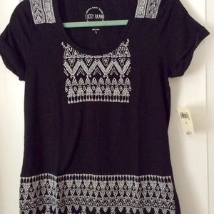 NWT Lucky Brand embroidered black T shirt, Sz S
